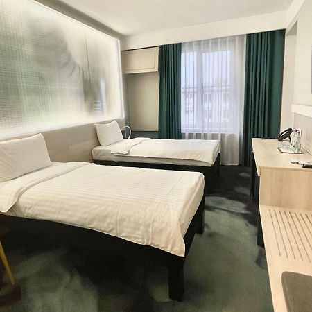 Отель Ibis Styles Dunarea Galati Экстерьер фото